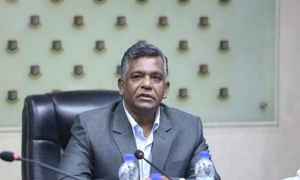 আইসিসি-পিসিবির জরুরি বৈঠকে যোগ দিতে লাহোরে বুলবুল