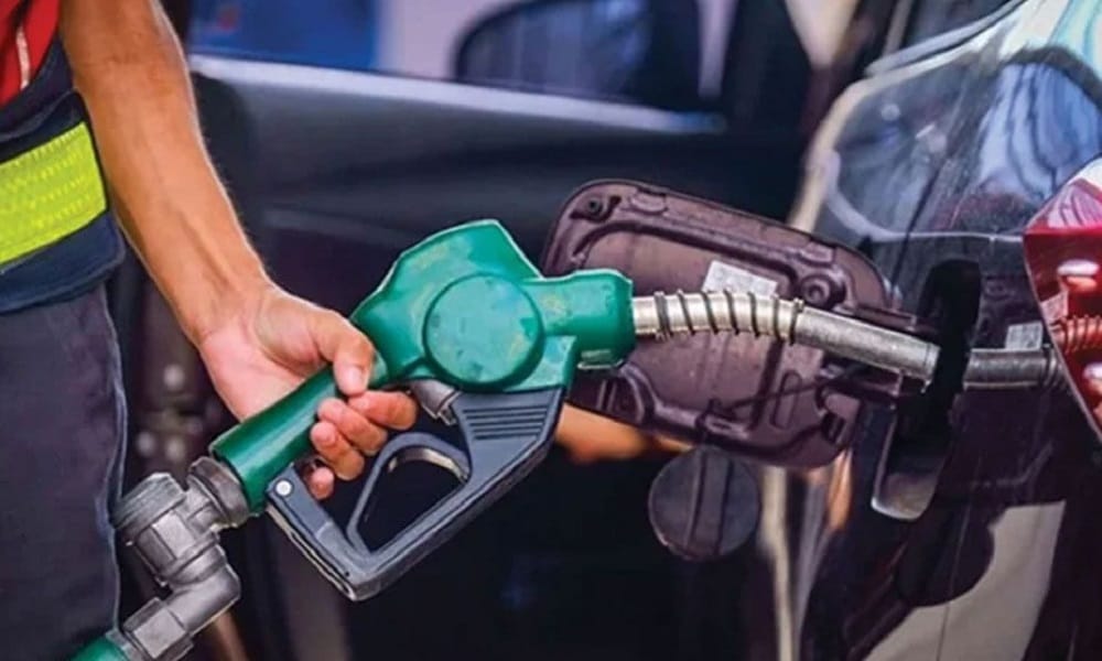 সব ধরনের জ্বালানি তেলের দাম কমল