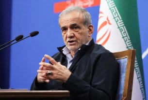 ৩ শর্তে যুদ্ধ বন্ধে রাজি ইরান, কী রয়েছে তাতে?