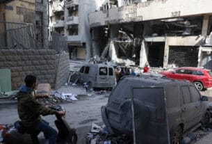 লেবাননে ইসরায়েলি হামলায় নিহত বেড়ে ৮২৬