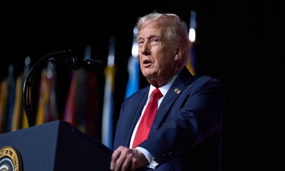 তেলের দাম বাড়ায় যে বড় সিদ্ধান্ত নিয়েছেন ট্রাম্প