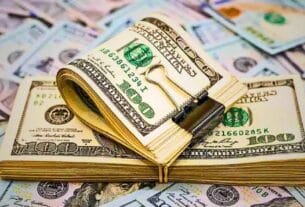 ফেব্রুয়ারিতে ১২ শতাংশ রপ্তানি আয় কমেছে