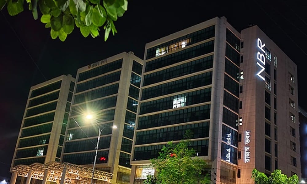 রাজস্ব আদায়ে বড় ঘাটতি, প্রবৃদ্ধি ১২%