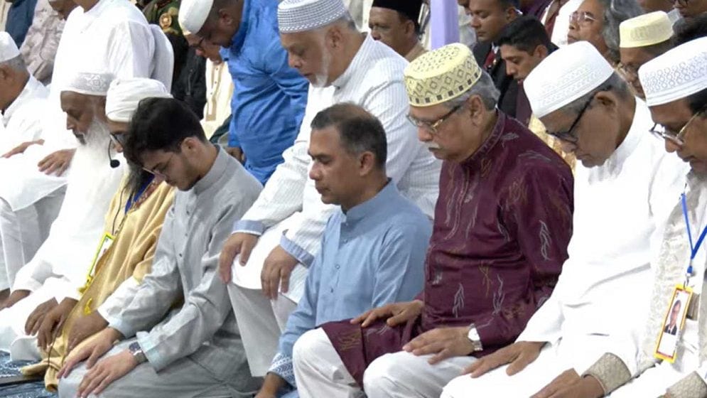রাষ্ট্রপতি-প্রধানমন্ত্রীর উপস্থিতিতে ঈদের প্রধান জামাত অনুষ্ঠিত