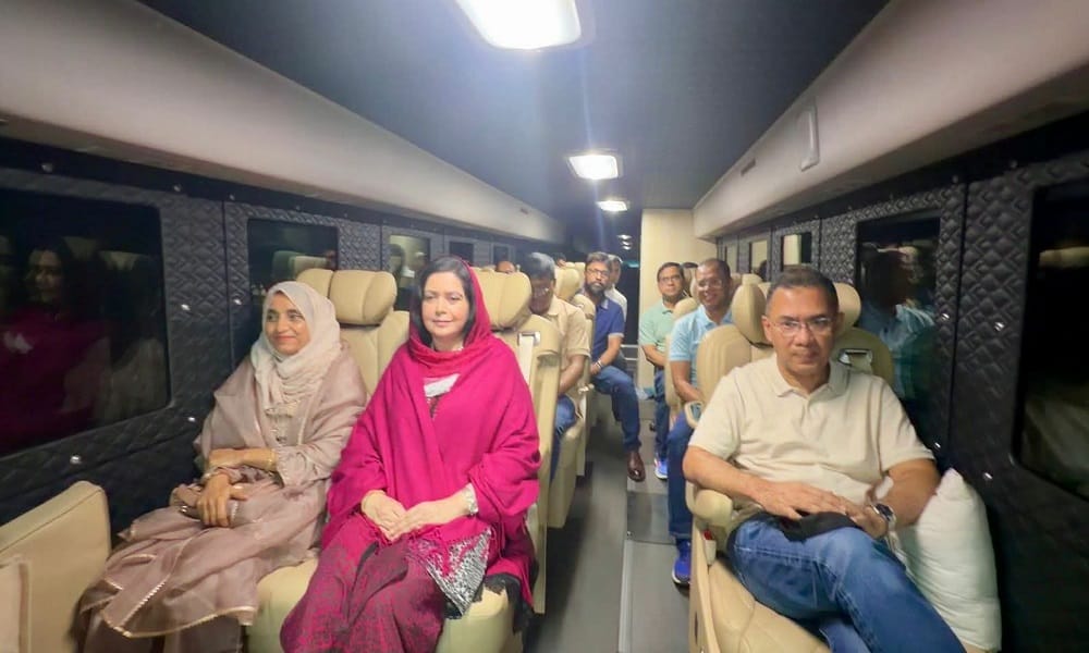 বগুড়ার পথে প্রধানমন্ত্রী তারেক রহমান