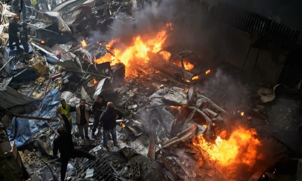 দক্ষিণ লেবাননে ইসরায়েলি বিমান হামলা, নিহত ১০