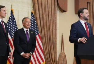 যুক্তরাষ্ট্র–ইরান আলোচনায় সমঝোতা হয়নি: জেডি ভ্যান্স